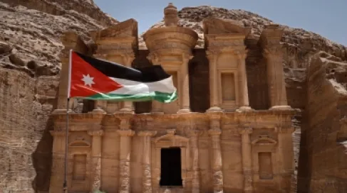لبنان: نتطلع للاستفادة من الأردن بتطوير السردية الوطنية