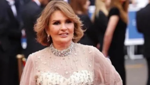 يسرا تكشف كواليس أول زواج وانفصال ورؤيتها لعدم الإنجاب