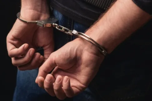الأمن: إلقاء القبض على شخص أقدم على قتل شخص من جنسية عربية في الكرك 