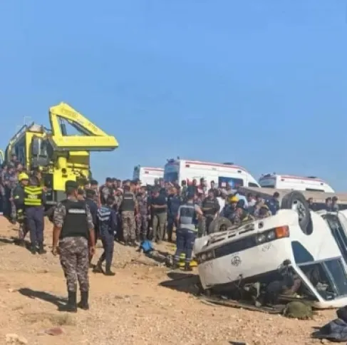 الاردن .. مأساة على الصحراوي.. اليكم أسماء ضحايا الحادث الذي أودى بحياة 5 أشخاص