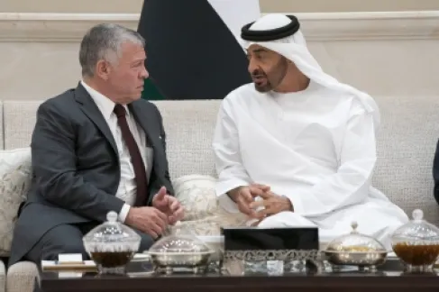 الملك يغادر أرض الوطن متوجها إلى الإمـارات