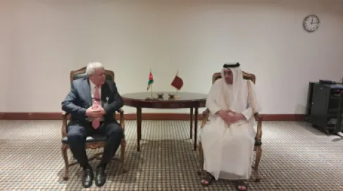 القطامين ونظيره القطري يبحثان سبل تطوير وتنظيم سوق العمل