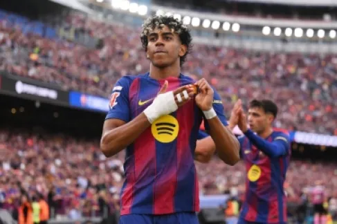 (ميسي لم يفعلها).. نجم برشلونة السابق يهاجم تصريحات لامين جمال