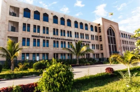 موريتانيا تستدعي السفير الإيراني