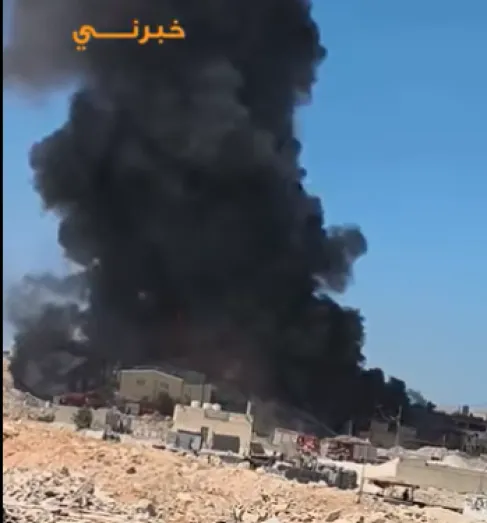 حريق في مصنع دهانات بالزرقاء - فيديو