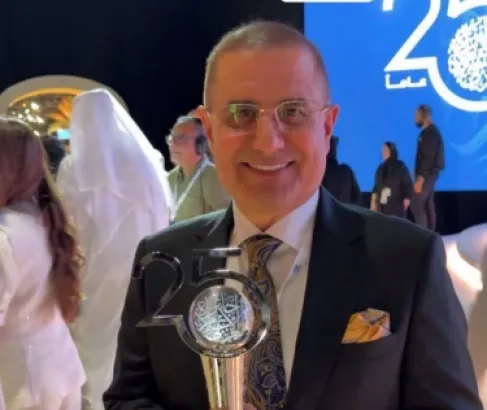 الزعبي والطراونة يفوزان بأفضل برنامجين رياضي واقتصادي بـ «جائزة الإعلام العربي»
