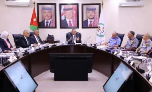توجيه من الفراية إلى المحافظين