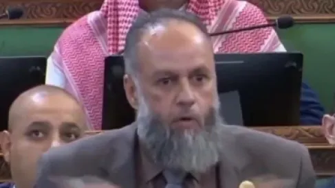 نائب سوري يفجر جدلاً واسعاً.. 