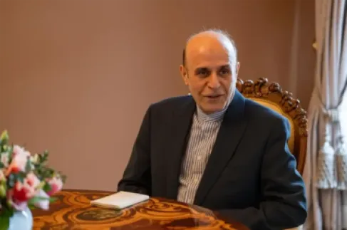 السويد تستدعي السفير الإيراني وتطرد موظفا في السفارة