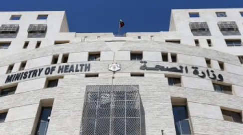 البدور يفتح خطا مباشرا مع موظفي الصحة.. واتساب خاص لمواجهة التجاوزات والمشكلات
