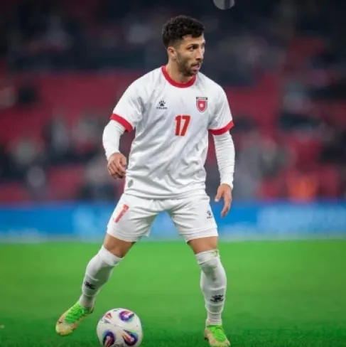 النادي العربي يتعاقد مع عصام السميري