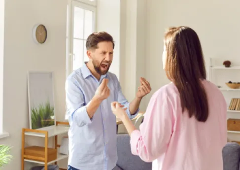 متى يصبح وجود الزوج في المنزل مصدرا للإزعاج؟