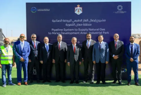 حسان يضع حجر أساس مشروع غاز الروضة بـ10 ملايين دينار ويفتتح توسعة مستشفى معان