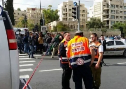 إصابة حرجة بإطلاق نار قرب رام الله والجيش الإسرائيلي يلاحق المنفذ