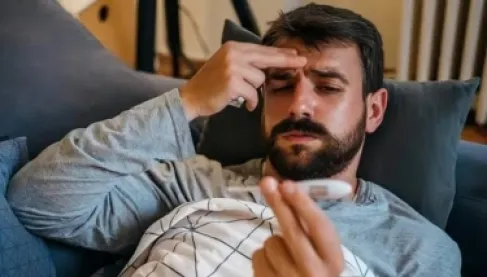 بعد الإصابة الثانية بكوفيد.. احتمالات تشخيص مشكلات الظهر ترتفع 4 مرات