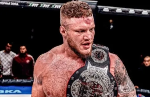 وفاة مقاتل شهير في MMA عن عمر 31 عاما