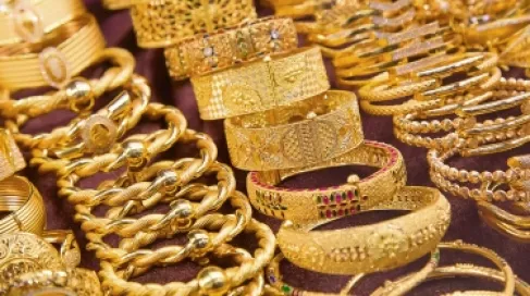 انخفاض أسعار الذهب في الأردن الاثنين .. اليكم الاسعار الجديدة