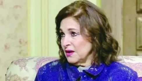 نادية رشاد تفاجئ جمهورها باعتزال الفن