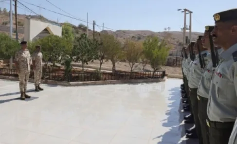 رئيس الأركان يتفقد إحدى وحدات المنطقة العسكرية الوسطى ويؤكد أعلى درجات الجاهزية