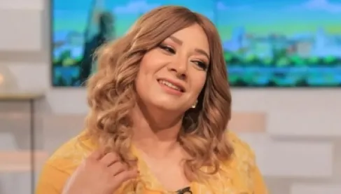 انتصار تعلن رفضها عمل المرأة: الأسرة وتربية الأبناء أولى