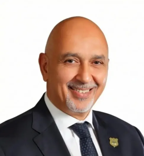 الموافقة على تعيين أ.د. أحمد حمدان رئيسا لجامعة عمان الأهلية