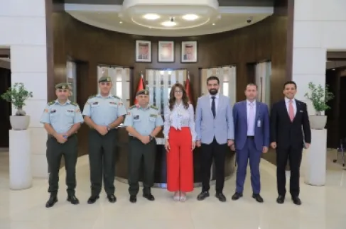 جامعة الشرق الأوسط وكلية الأمير الحسين بن عبدالله الثاني الفنية العسكرية تبحثان تفعيل مسارات التعاون والتدريب