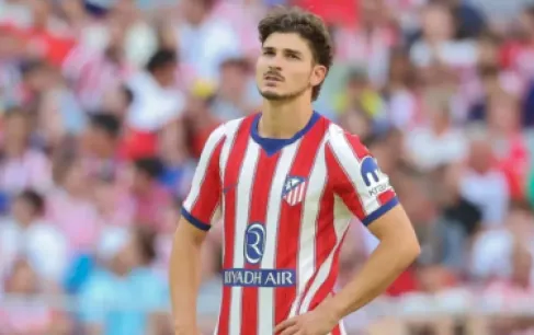 برشلونة يستبعد صفقة ألفاريز