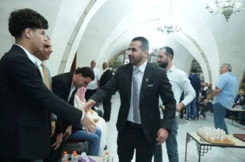 آل التل يستقبلون جاهة آل العياط لطلب يد تالا غيث التل للدكتور حسام خالد عياط (صور)