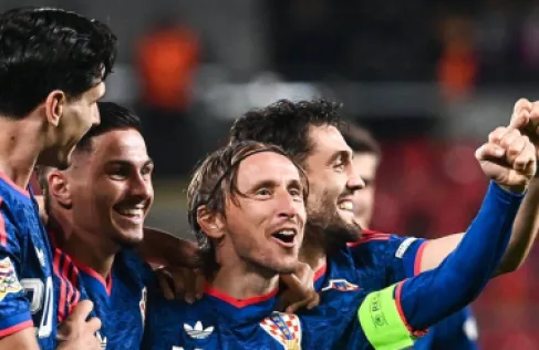 في سن 41.. مودريتش يهز شباك التشيك ويواصل كتابة التاريخ