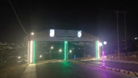 بلدية جرش: أعمال صيانة لإنارة المدخل الرئيسي لمنطقة الكفير