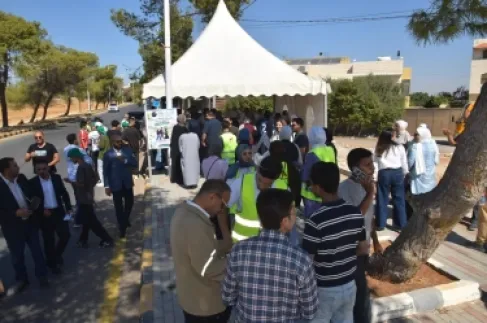   قسم العلاج الطبيعي في جامعة الزيتونة الأردنية يشارك في مبادرة بصمة خطى ومسار مادبا الصحي والبيئي والثقافي