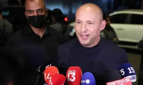 بينيت: الجيش يواجه خطر الانهيار وحكومة نتنياهو مسؤولة عن نقص الجنود