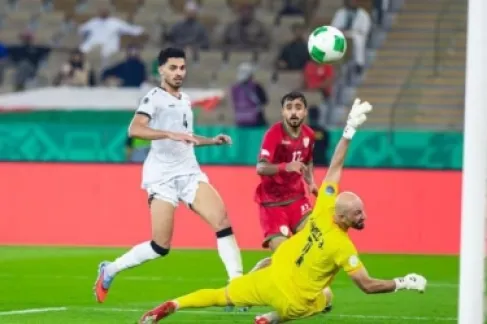 عُمان تحسم بطاقة نصف نهائي خليجي 27 بالقرعة بعد تساويها مع العراق