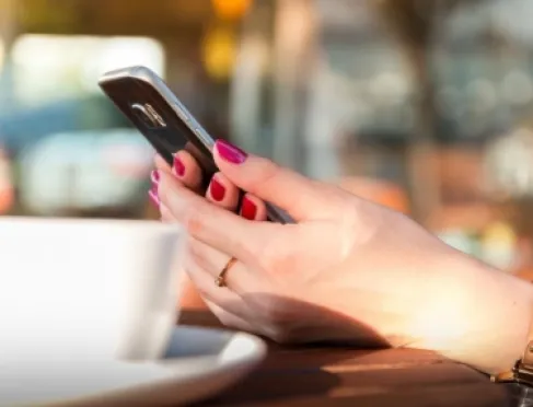 الأردن .. ضبط فتاة داخل شقة مقابل 150 دينارا لليلة .. والمحكمة تبرئها من تهمتين!