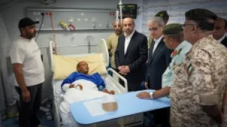 وزيرا الداخلية بالوكالة والصحَّة يزوران مصابي حادث حافلة مكلَّفي خدمة العلم في مختلف المستشفيات