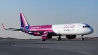 طائرة تابعة لشركة 