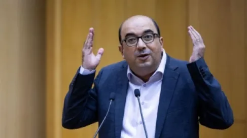 أبو شحادة يسحب ترشحه للانتخابات الإسرائيلية