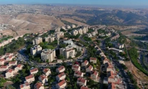 تقرير: مخططات استيطانية هدامة لتقطيع أوصال الضفة ومناطقها الحضرية