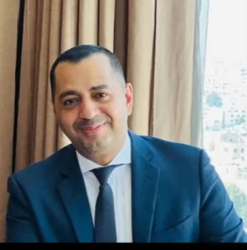 عائلة البدارين تهنئ أحمد أبو نور بقبوله في الدكتوراه بالجامعة الأردنية