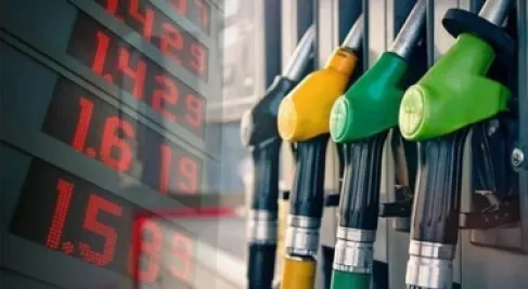 نائب تسائل الحكومة: لماذا يدفع المواطن الاردني كامل صدمة النفط؟