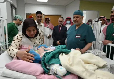 السعودية تبدأ فصل التوأم المغربي (سجى وضحى)