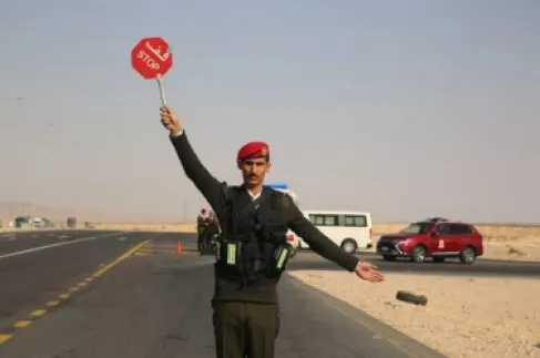 الأمن يطلق (حملة الشتاء) لتفقد المركبات