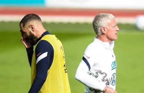 مدرب فرنسا السابق يعود إلى القضاء.. بسبب أزمة بنزيما قبل مونديال قطر 2022
