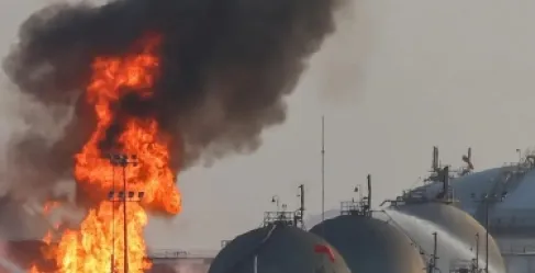 رويترز: دوي انفجارات في محيط مقر شركة (أرامكو) شرقي السعودية