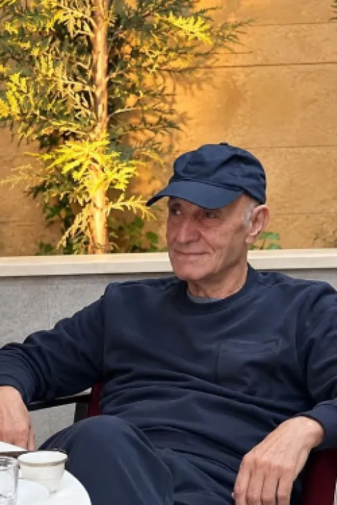 محمد رسمي علي أبوعناب في ذمة الله