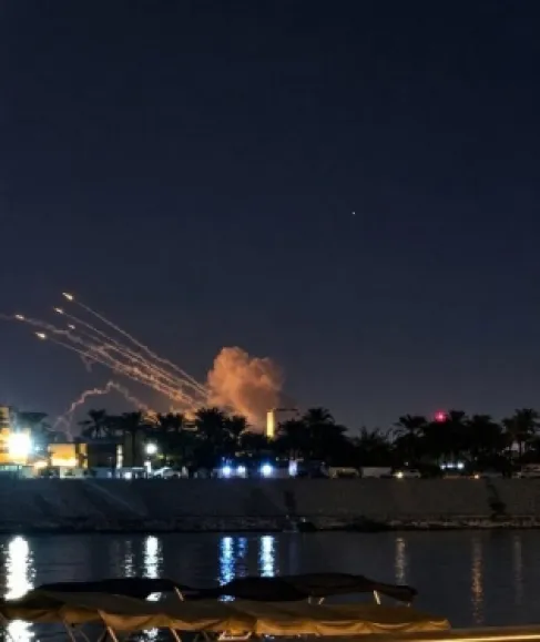 مقتل عنصر في الحشد الشعبي وإصابة 4 آخرين بانفجار في بغداد