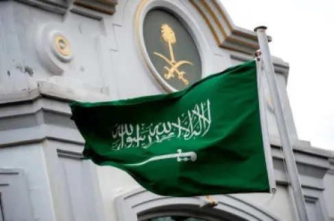 مقذوف حوثي يصيب 6 أشخاص ويتسبب بأضرار في منازل ومركبات بنجران