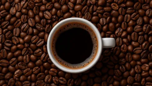 قبل أن تبدأ تمرينك.. مشروب شائع قد يعزز أداءك الرياضي