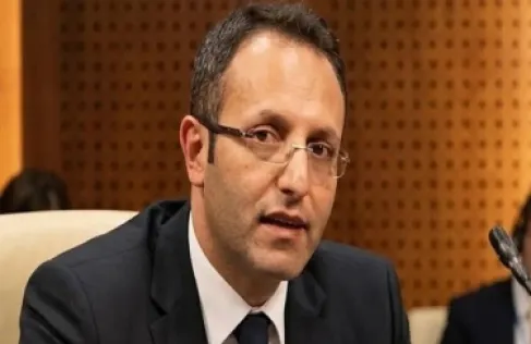 توقيف المستشار السابق لأردوغان