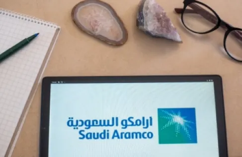 لأول مرة منذ بدء الحرب.. أرامكو تطلب من موظفيها إخلاء مقرها في الظهران